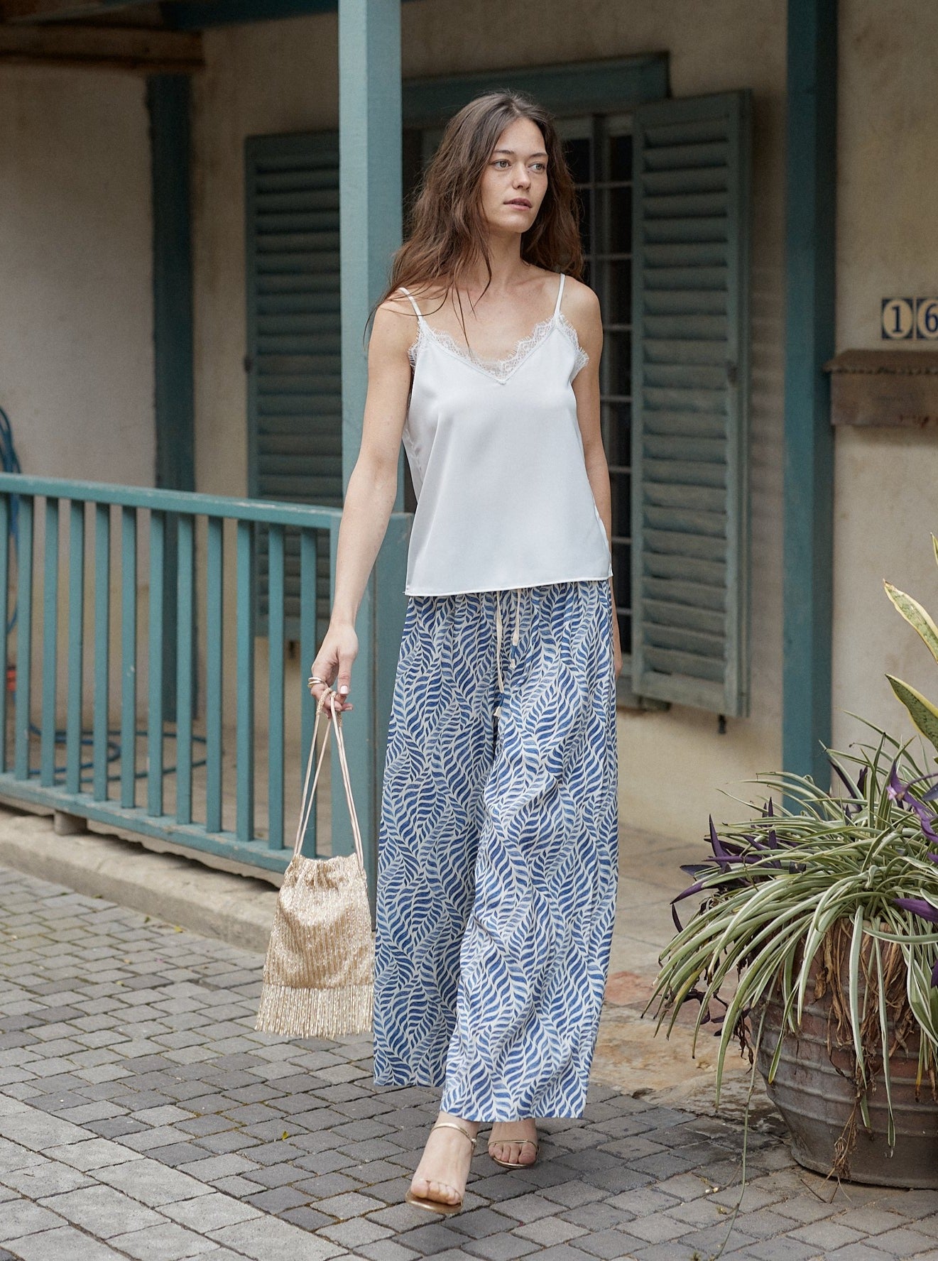 LACE TANK WHITE